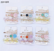 Carregar imagem no visualizador da galeria, Grampo Kit 4- 1 dúzia (12 cartelas ) 1 cartela com 4 pças (Q03)