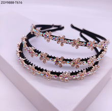 Carregar imagem no visualizador da galeria, Tiara 1 dúzia com 12 pçs  (ZGY9888-T616)