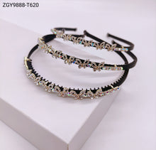 Carregar imagem no visualizador da galeria, Tiara 1 dúzia com 12 pçs  (ZGY9888-T620)