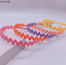 Carregar imagem no visualizador da galeria, Tiara 1 dúzia com 12 pçs  (Z11-0100)