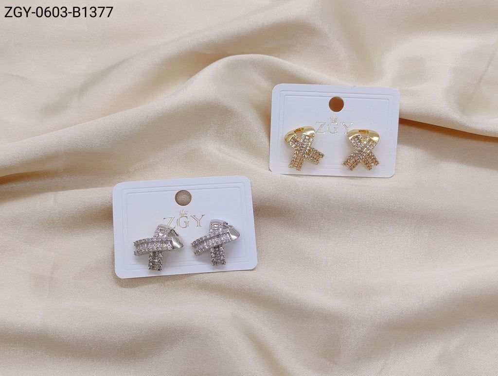 Brincos Folheados Zircônia 1 dúzia com 12 pçs (ZGY-0603-B1377)