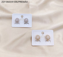 Carregar imagem no visualizador da galeria, Brincos Folheados Pressão 1 dúzia com 12 pçs (ZGY-0603-B1306)