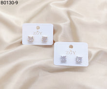 Carregar imagem no visualizador da galeria, Brincos Folheados Zircônia Masculino 1 dúzia com 12 pçs (B0130-9)