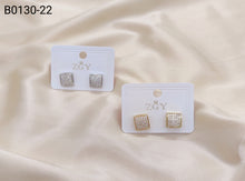 Carregar imagem no visualizador da galeria, Brincos Folheados Zircônia Masculino  1 dúzia com 12 pçs (B0130-22)