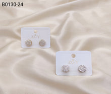 Carregar imagem no visualizador da galeria, Brincos Folheados Zircônia Masculino 1 dúzia com 12 pçs (B0130-24)