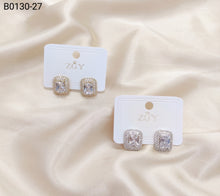 Carregar imagem no visualizador da galeria, Brincos Folheados Zircônia Masculino 1 dúzia com 12 pçs (B0130-27)